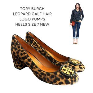 🩵TORY BURCH LEOPARD CALF HAIR LOGO PUMPS HEELS SIZE 7 NEW🩵